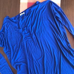 L Piko blue tunic